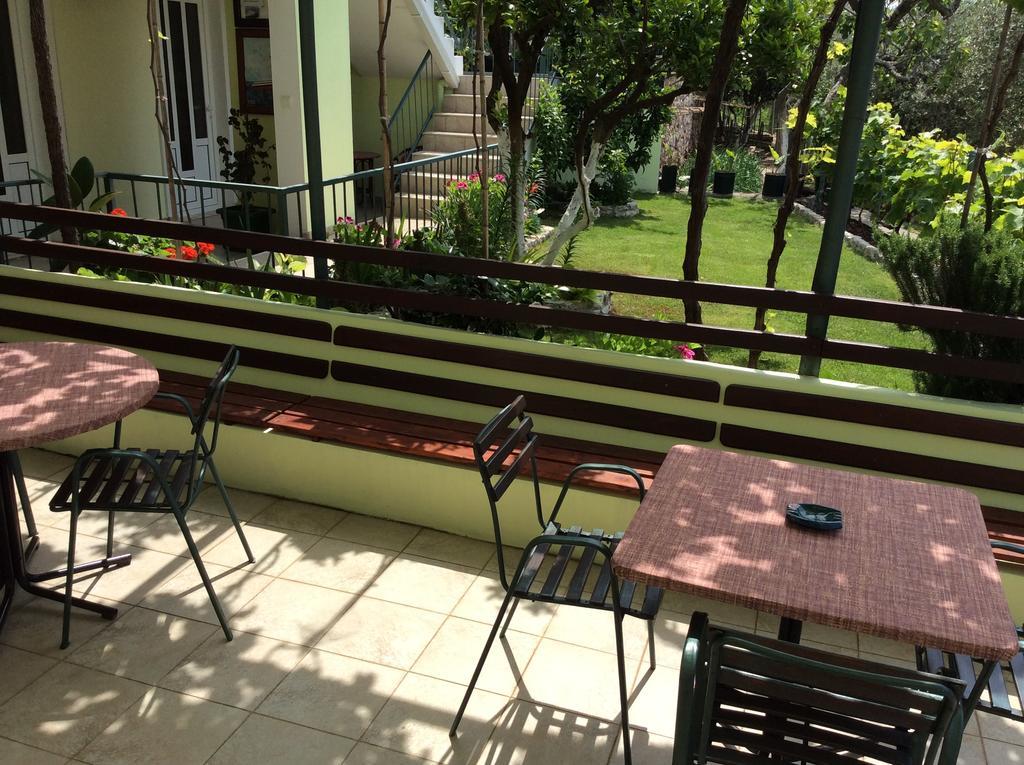 Apartments Simo Petrovac 外观 照片